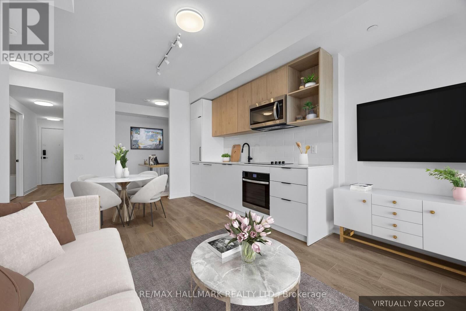 Property Photo:  1185 Dupont Street 515  ON M6H 0G5 