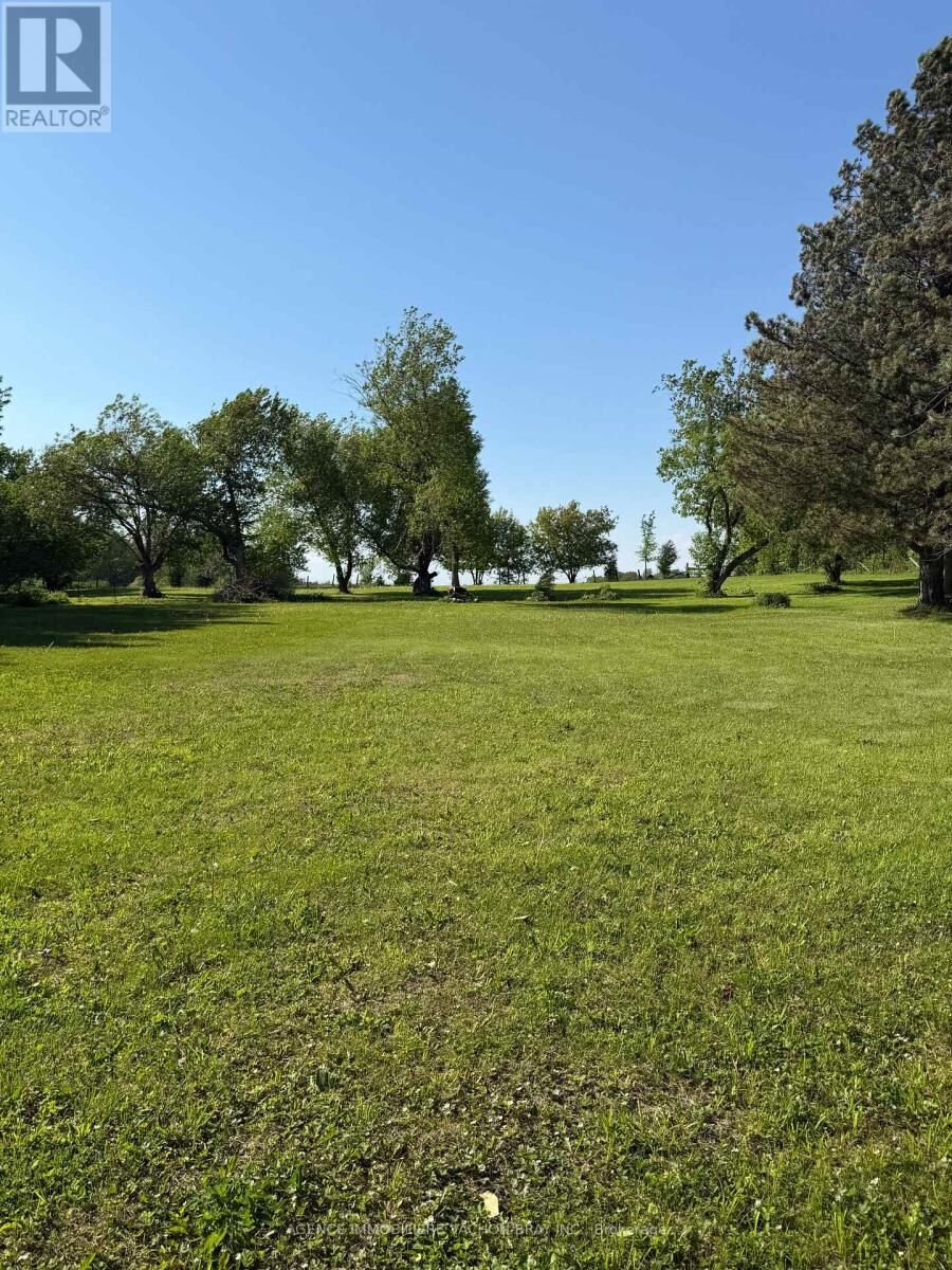 Property Photo:  21231 Conc 6 Road  ON K0C 1Z0 