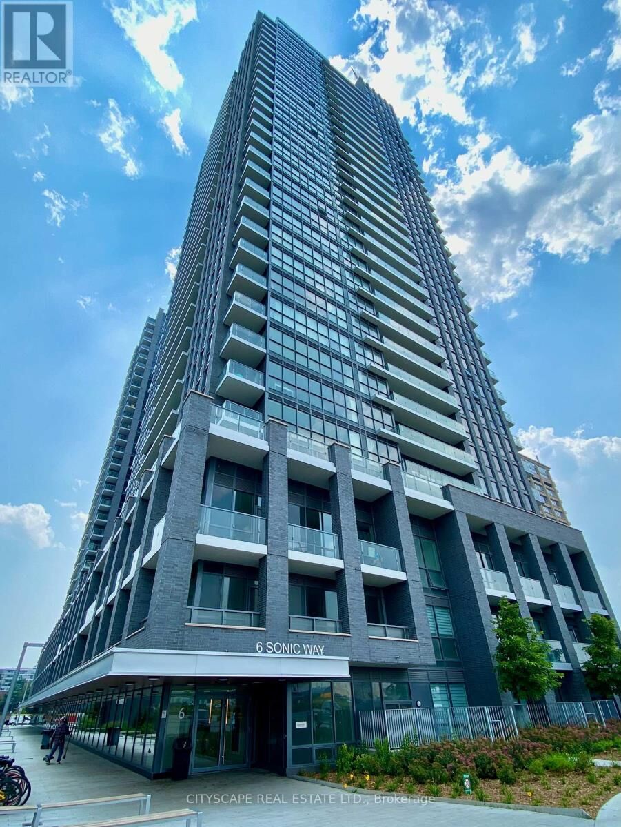 Property Photo:  6 Sonic Way N701  ON M3C 0P1 