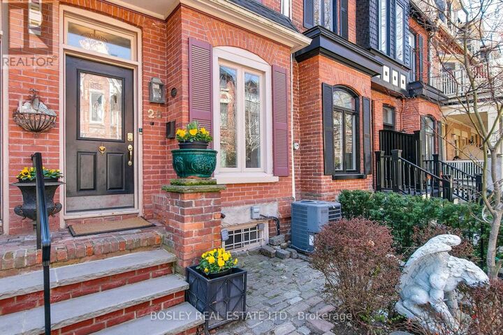 Property Photo:  25 Salisbury Avenue  ON M4X 1C3 