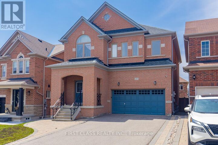 Property Photo:  137 Jonas Millway  ON L4A 0M9 