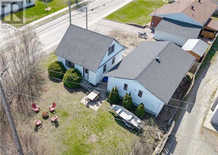 Property Photo:  3166 Falconbridge Highway  ON P3L 1J2 