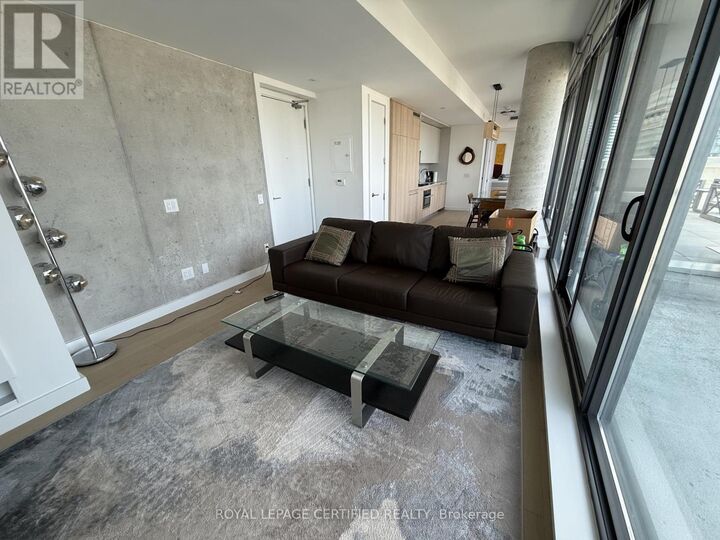 Property Photo: 81 Wellesley Street East 2305 ON M4Y 0C5