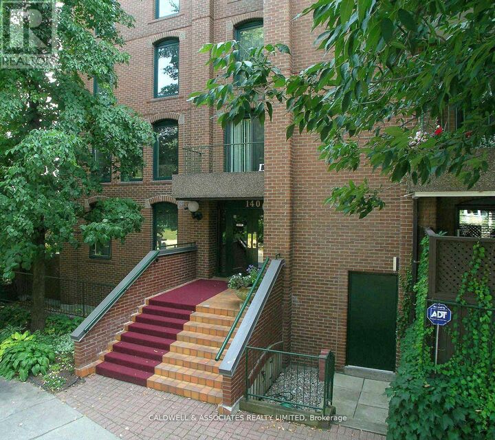 140 Rideau Terrace 1 — photo 1