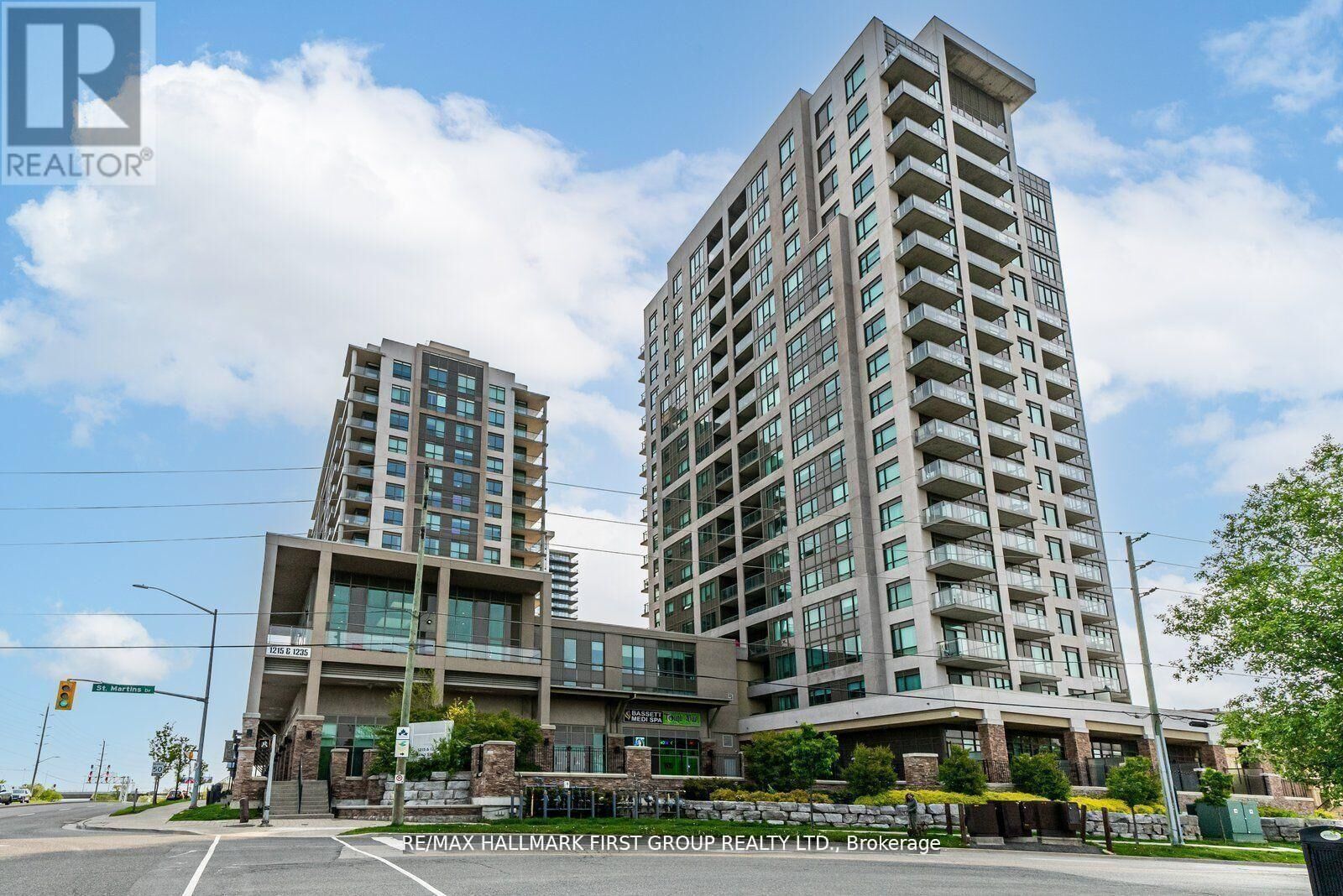 Property Photo: 1215 Bayly Street 1304 ON L1W 1L7