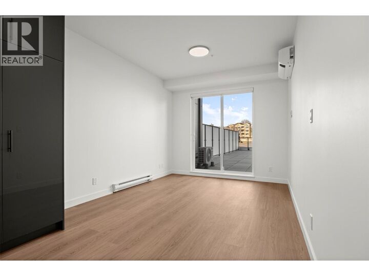 Property Photo:  1380 Pridham Avenue 212  BC V1Y 6B9 