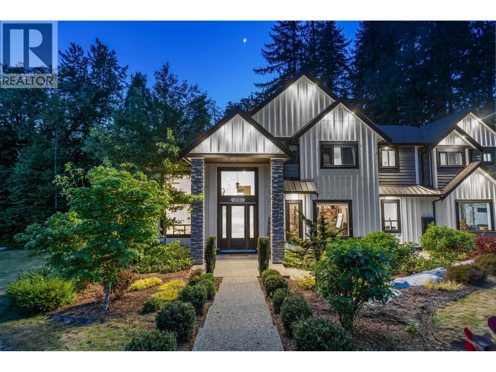 Property Photo:  12583 261 Street  BC V2W 1C4 