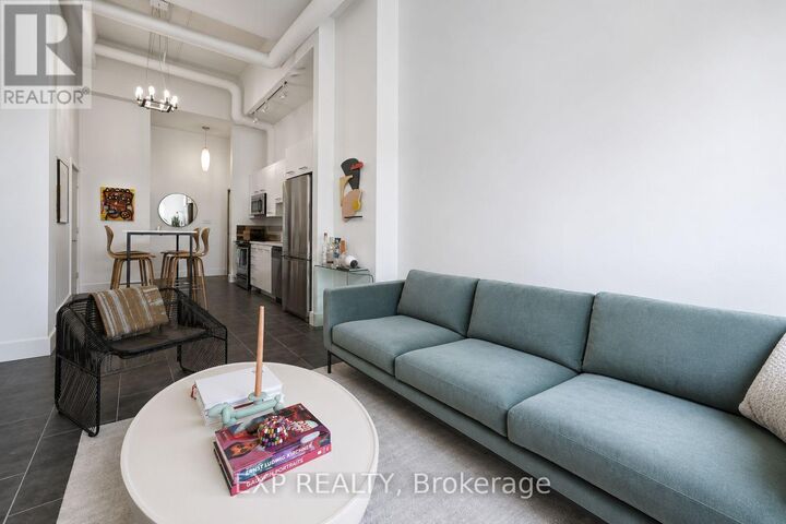 Property Photo:  108 Third Avenue 209  ON K1S 2J8 