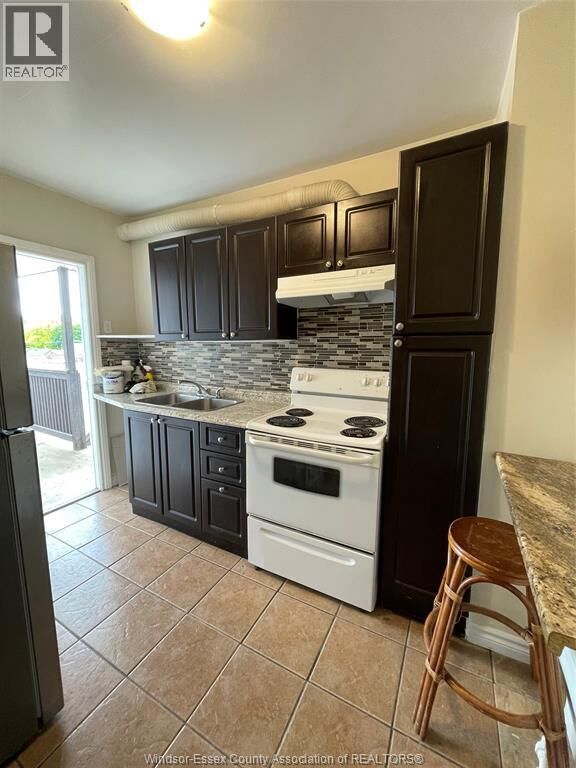 Property Photo: 2329 Pillette 2 ON N8W 1K8