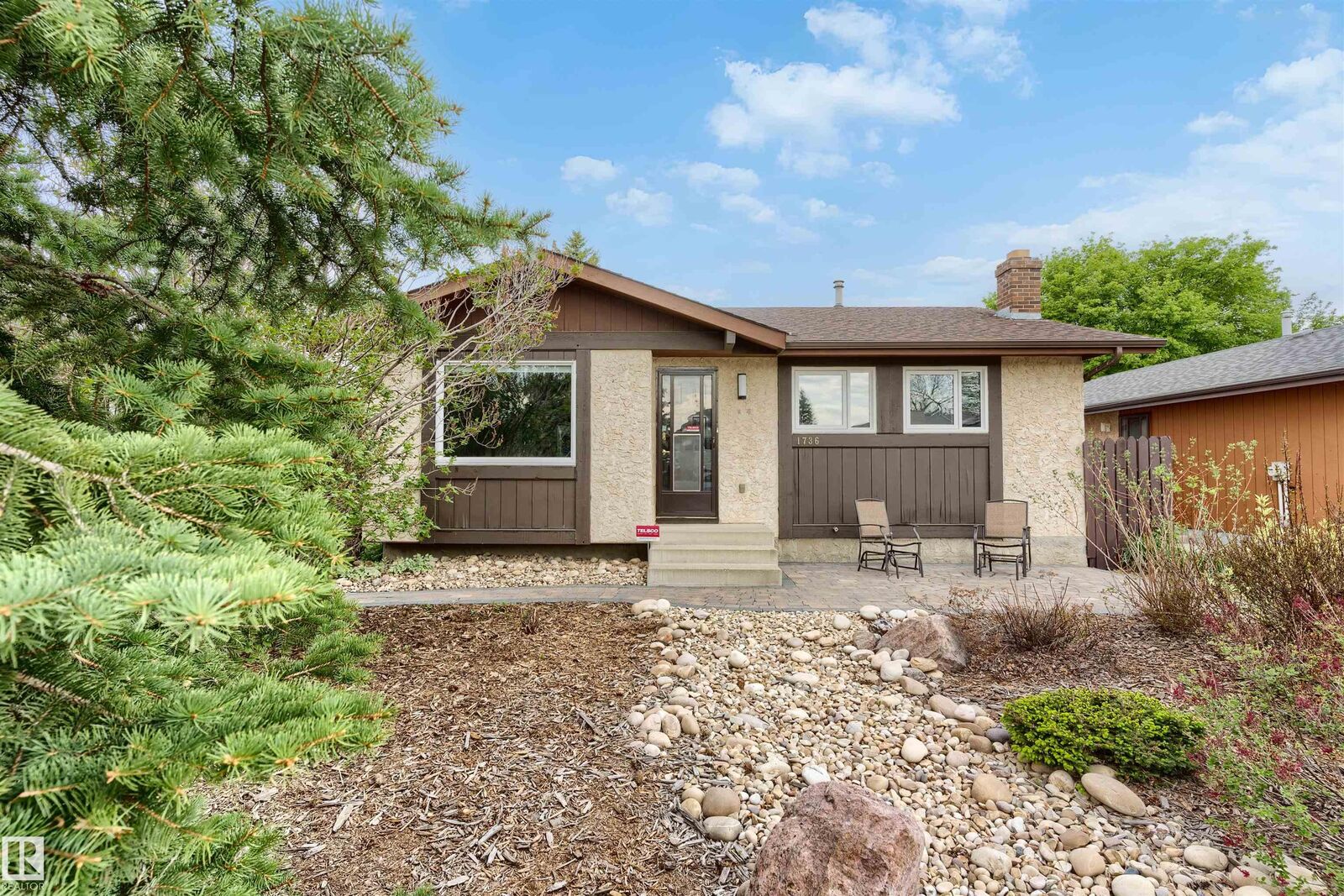 Property Photo: 1736 36 Street NW AB T6L 2P5