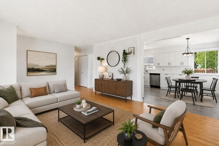 Property Photo:  5203 103 Avenue NW  AB T6A 0T1 