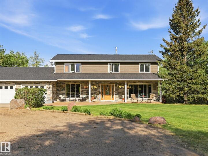 Property Photo:  51408 Rge Road 224  AB T8C 1H5 