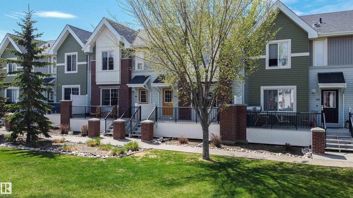 Property Photo: 2336 Aspen Trail 52 AB T8A 5Z6