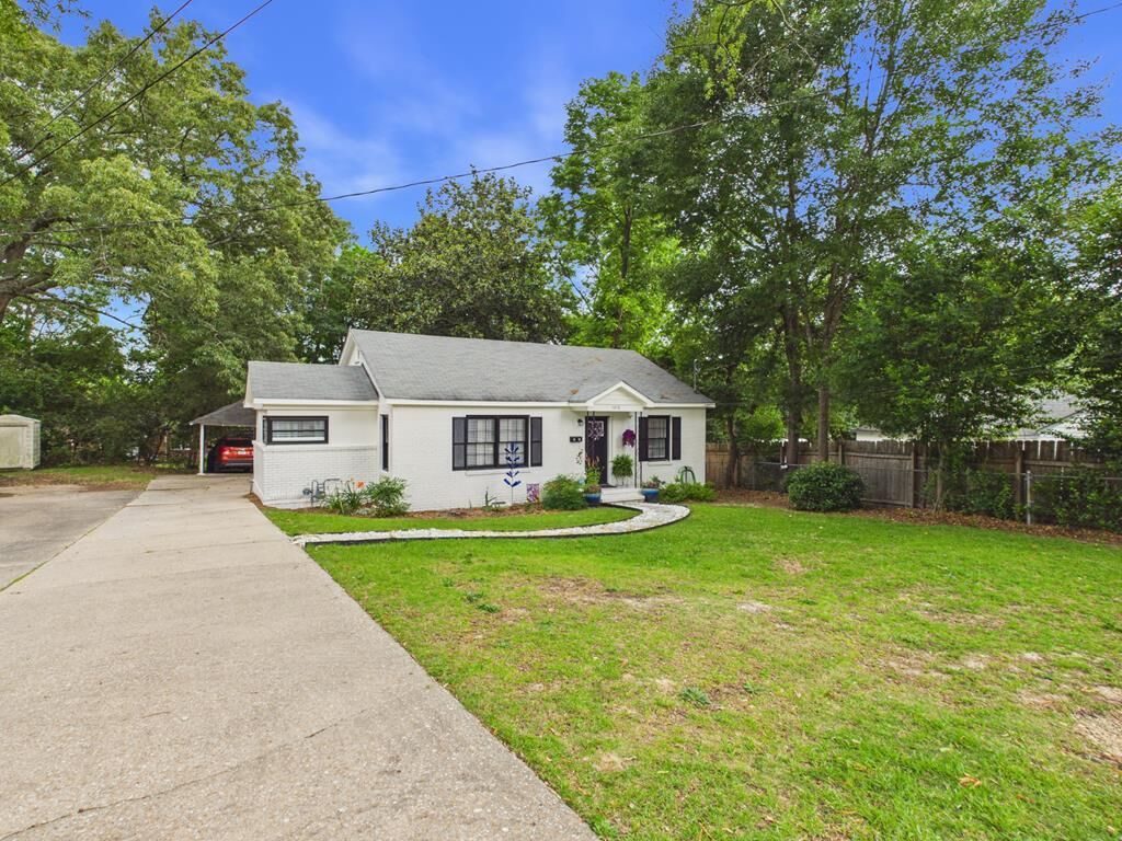 Property Photo: 1810 43rd Street GA 31904