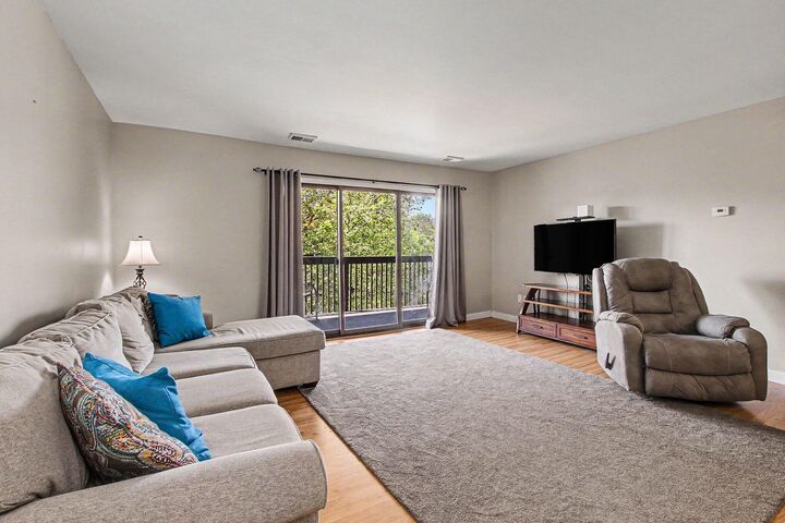 Property Photo:  831 Summit Park Court  IN 46307 