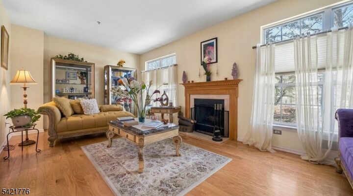 Property Photo:  1166 New Brunswick Ave 404  NJ 07065 