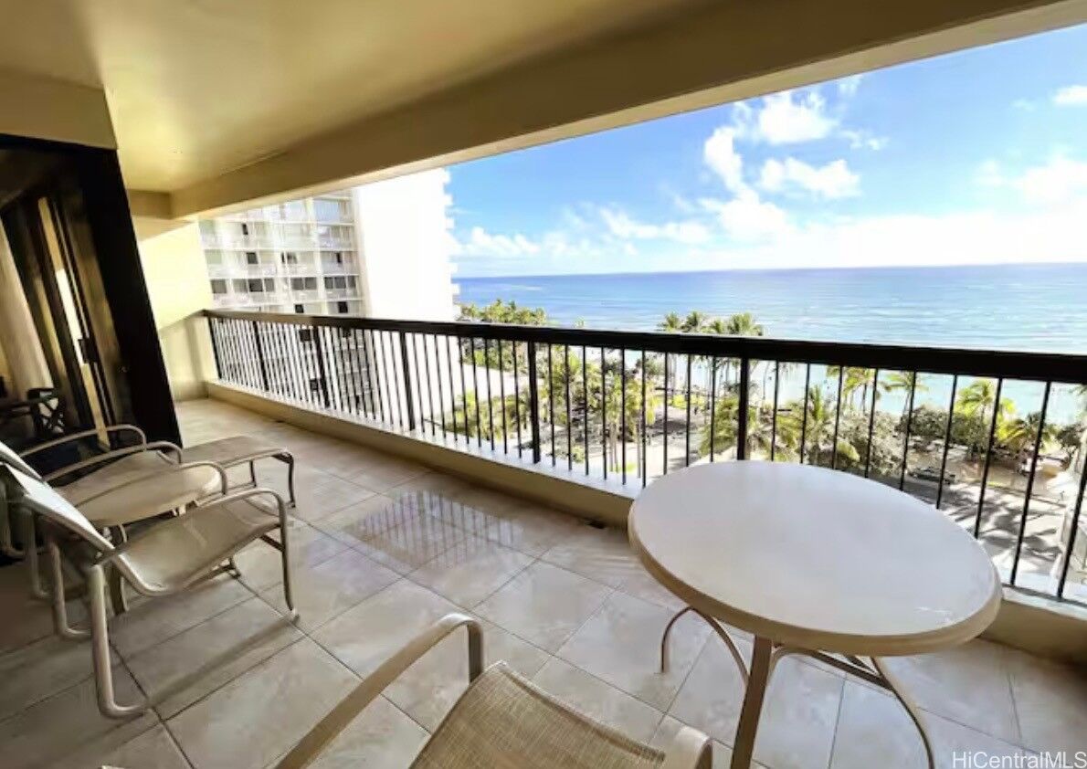 Property Photo: 2470 Kalakaua Avenue 903 HI 96815