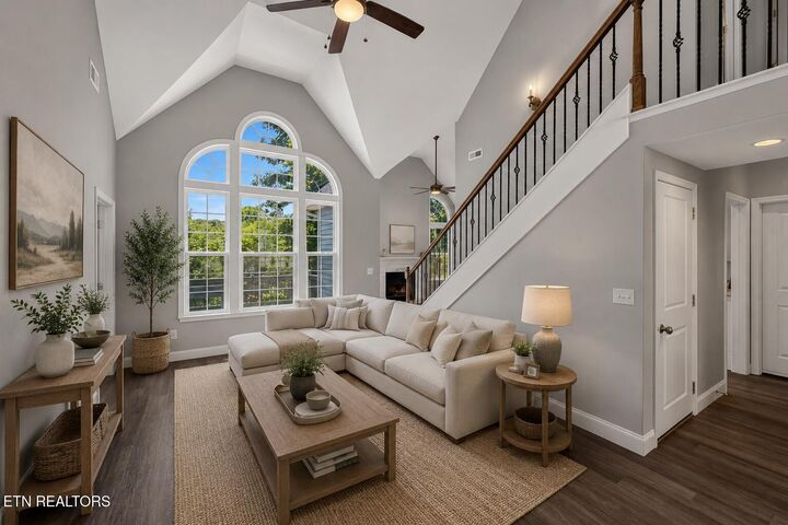 Property Photo:  1084 Hillside Lane  TN 37771 