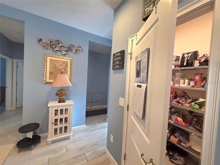 Property Photo:  958 Compass Landing Drive  FL 32763 