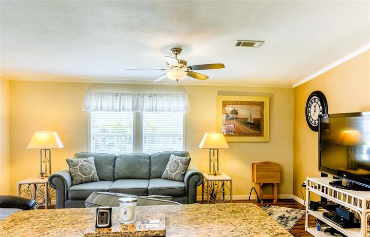 Property Photo:  2100 Kings Highway 977  FL 33980 