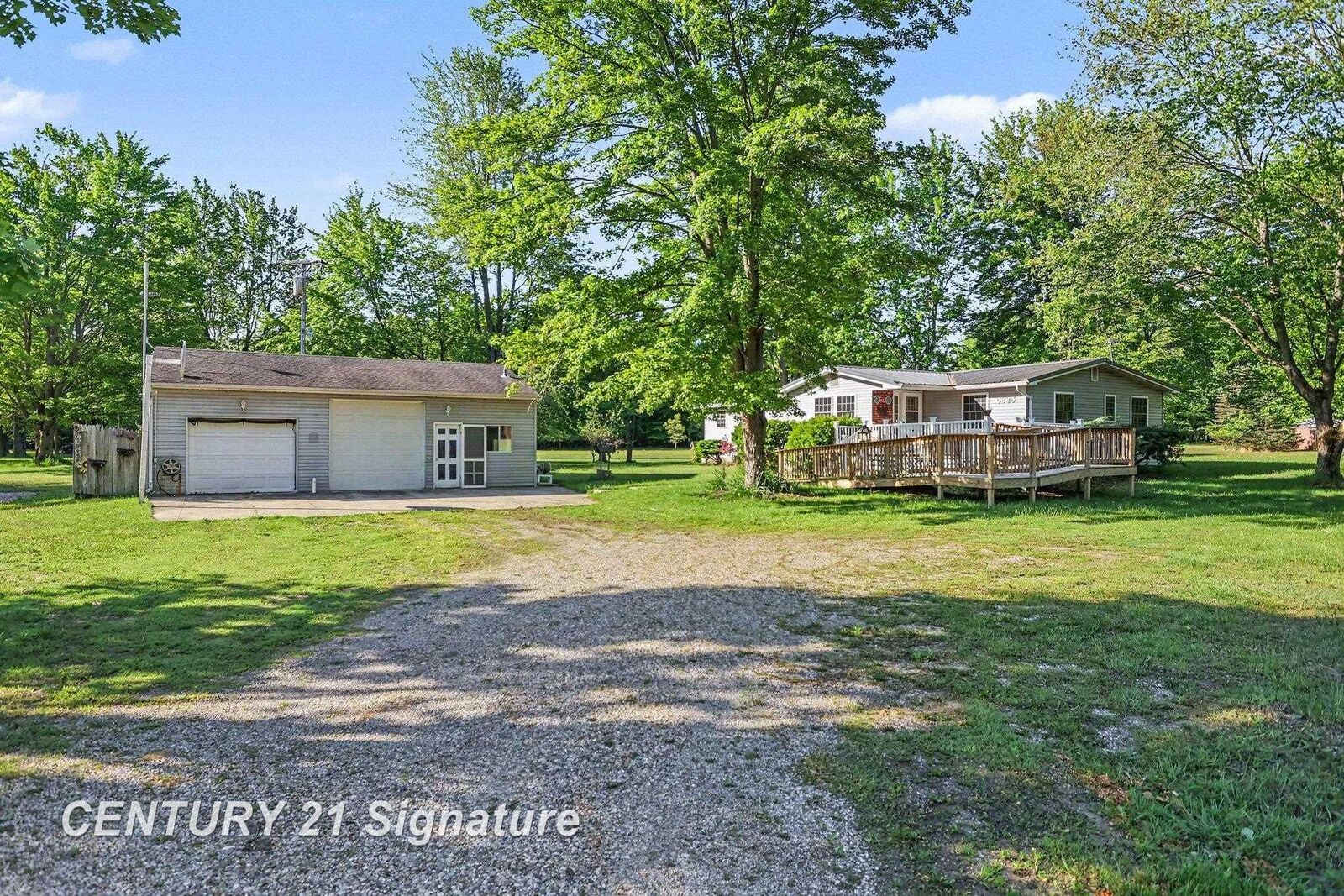 Property Photo:  5885 Hasco Road  MI 48768 