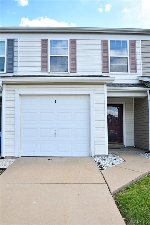 Property Photo: 3 Hensley Terrace MO 63136