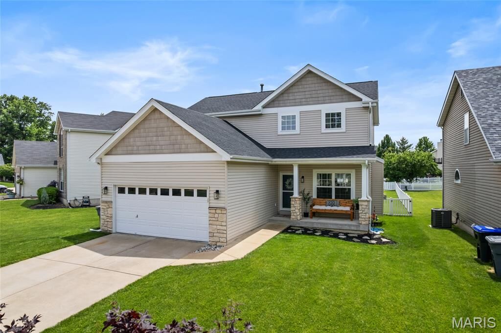 Property Photo:  992 Tilestone Drive  MO 63366 