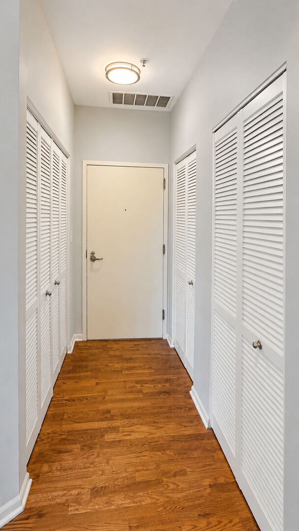 Property Photo:  3506 S State Street 303  IL 60609 