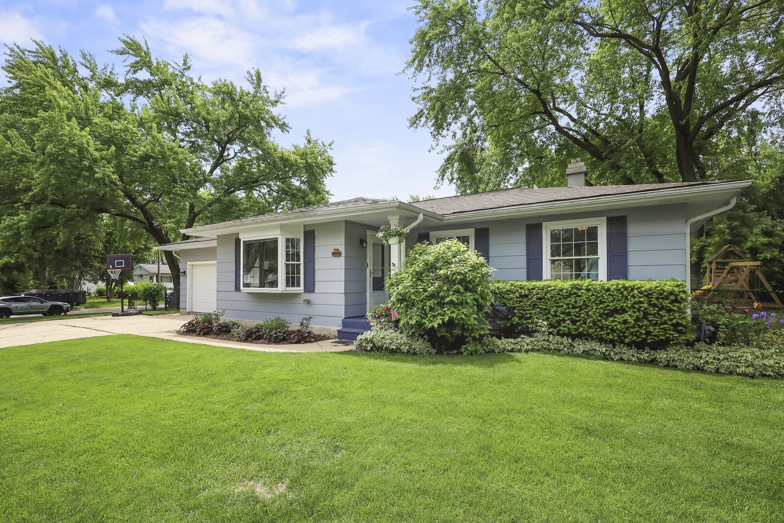 Property Photo: 30W111 Bruce Lane IL 60563