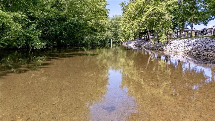Property Photo:  322 Creekside Ln  TN 38486 