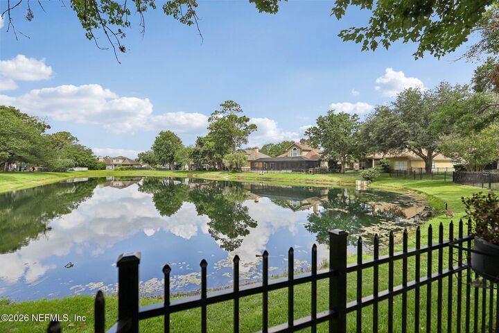 Property Photo:  1588 Rivertrace Drive  FL 32003 