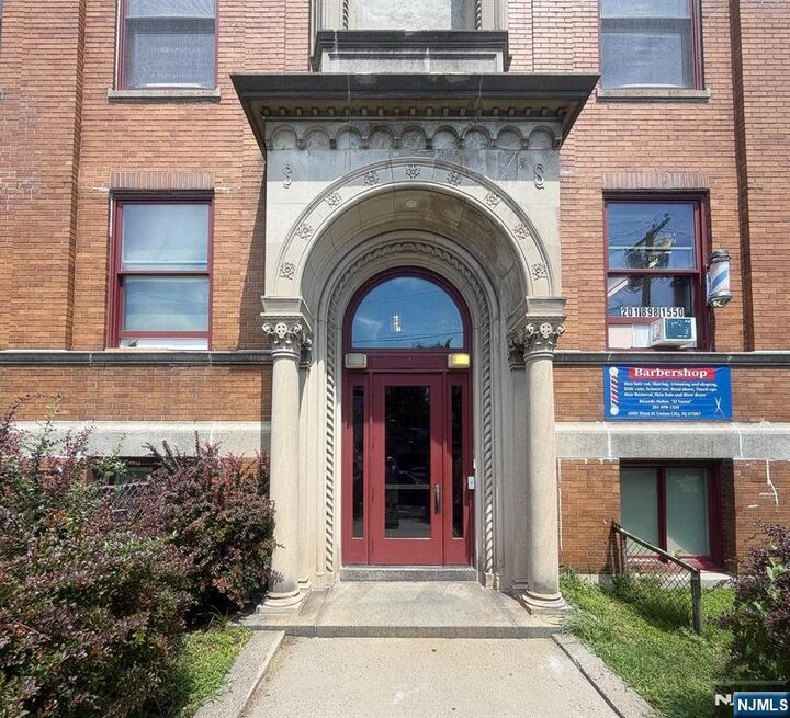 Property Photo:  2000 West Street  NJ 07087 