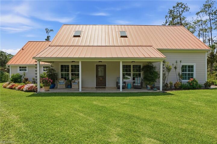Property Photo:  681 7th St SW  FL 34117 