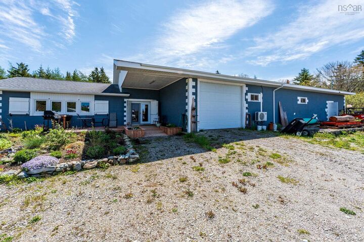 2292 Highway 3 — photo 1
