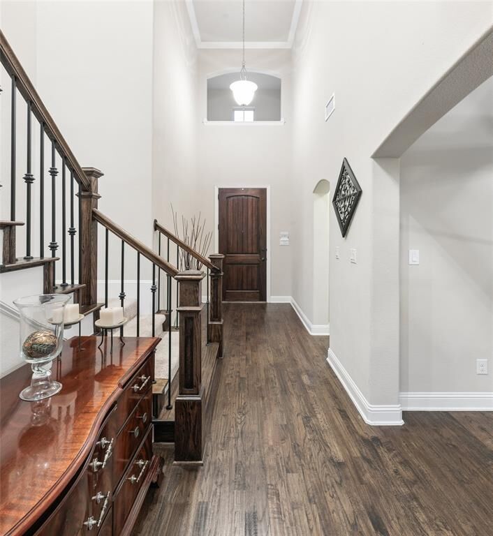 Property Photo:  3037 Aberdeen Drive  TX 75056 