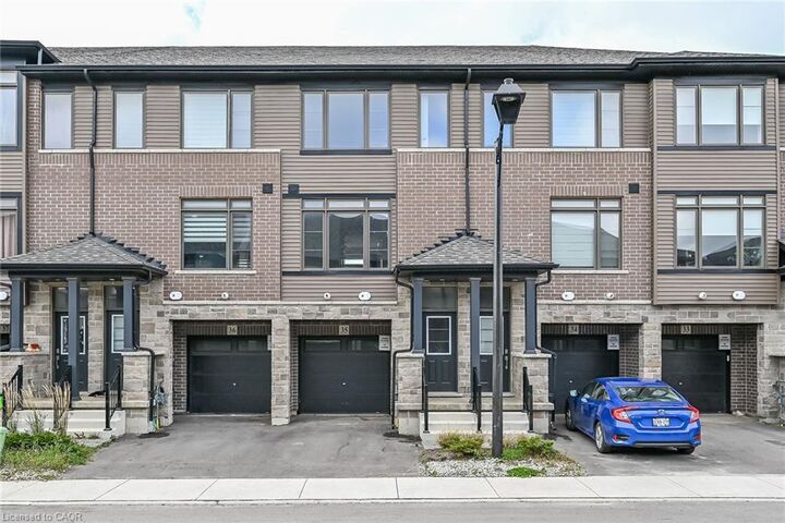 Property Photo:  120 Court Drive 35  ON N3L 0N2 