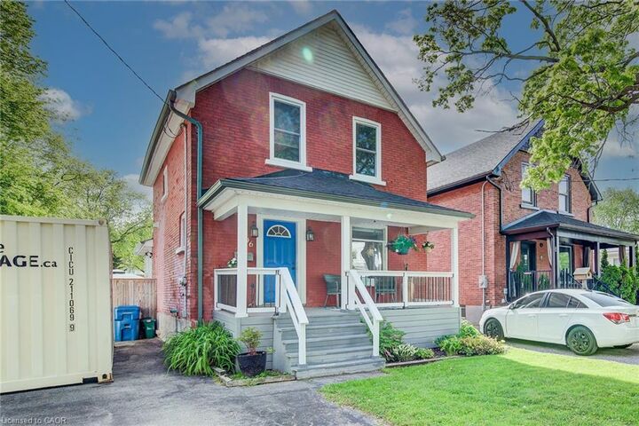 Property Photo: 96 Home Street ON N5A 1Z7