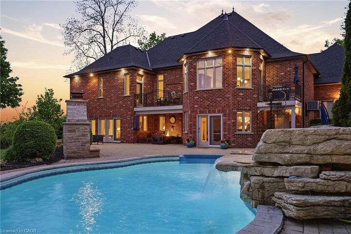 Property Photo:  1863 Shaver Road  ON L9G 3L1 