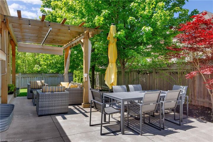 Property Photo: 2277 Blue Oak Circle ON L6M 5J4