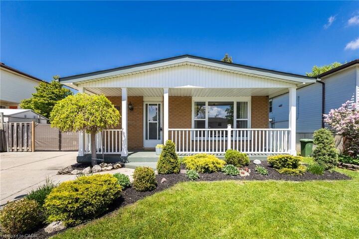 Property Photo: 181 Bellingham Drive ON L8V 4M7