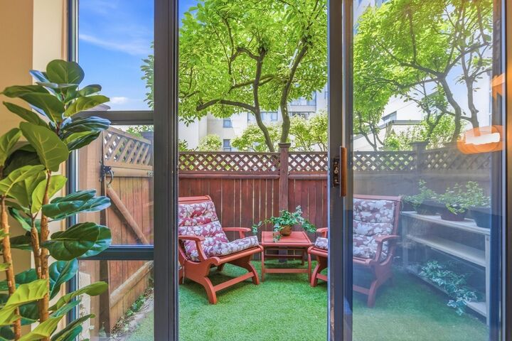 Property Photo:  170 Gore St. 113  MA 02141 