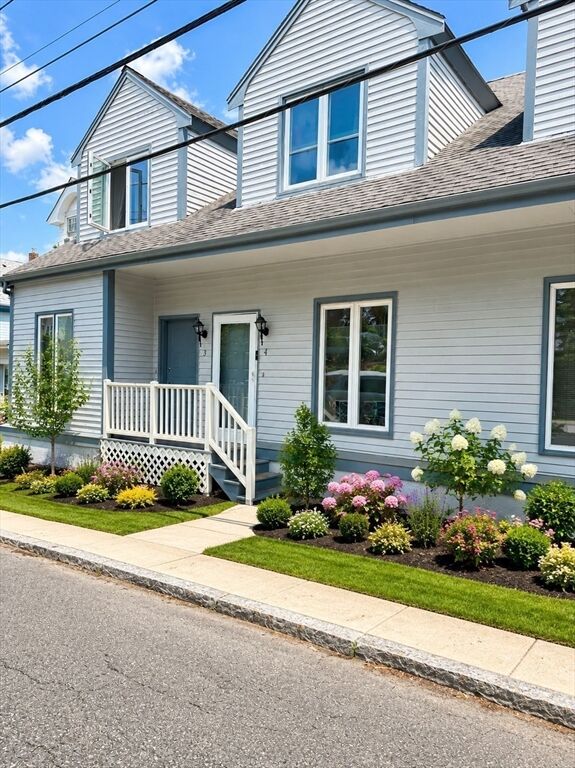 Property Photo:  148 Presidents Lane 4  MA 02169 
