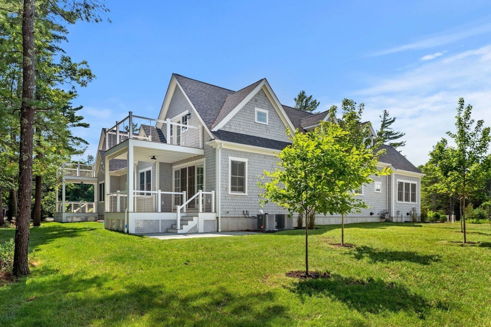 Property Photo:  2 Golf Cottage Way 2  MA 02739 