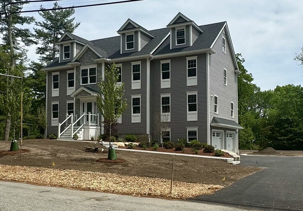 Property Photo:  56 Dudley Rd  MA 01821 