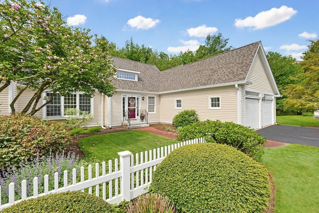 Property Photo: 6 Trellis Circle 6 MA 02359