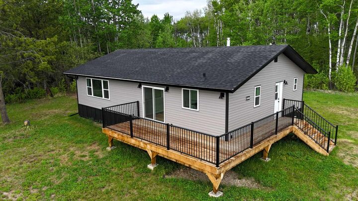 Property Photo:  55502 Range Road 152  AB T7E 3R7 