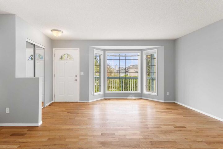 Property Photo: 256 Covington Place NE AB T3K 4A7