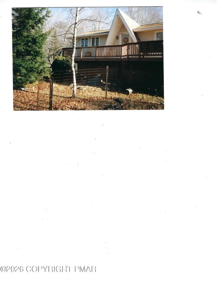 Property Photo:  104 Tepee Drive  PA 18347 