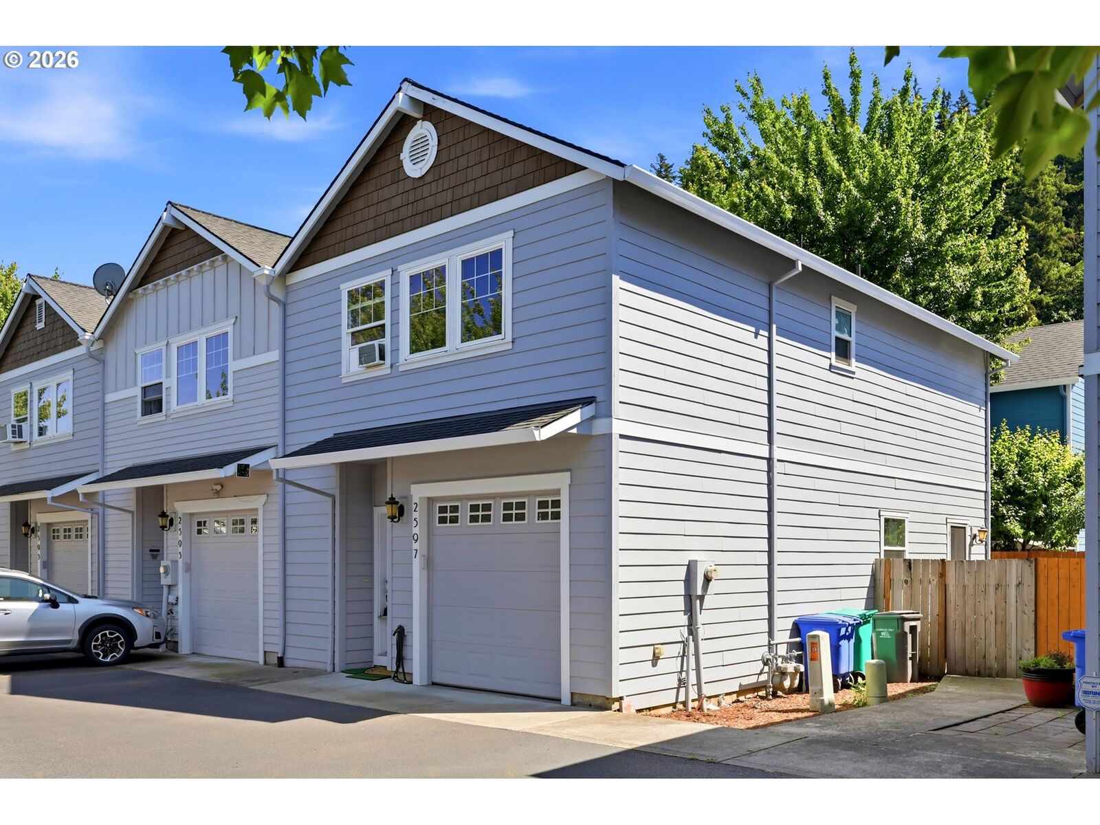 Property Photo:  2597 SE 105th Ave  OR 97266 