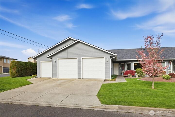 Property Photo: 1262 Lancer Drive WA 99362